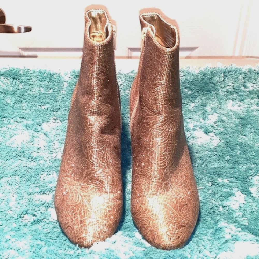 Carlos Santana "Gatlin" Boots Size 7M (Like New) Gold Color - Picture 3 of 9